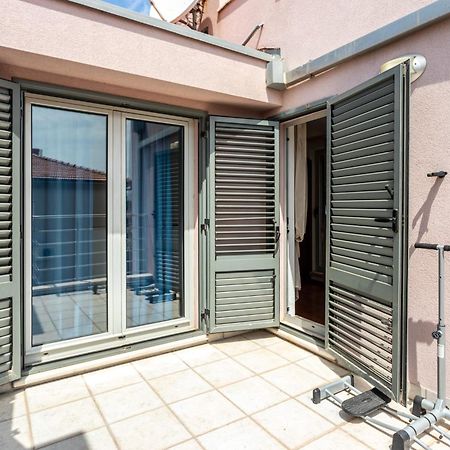 Villa Violeta With The Sea View, 3 Min Walk To The Beach Split Exteriör bild